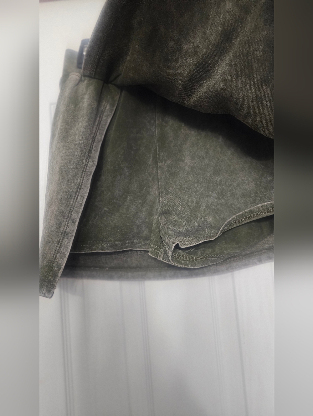 NWT..Pungdra branded gray/olive washed skort features a high-waisted design Med - Picture 3 of 10